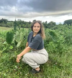 hawaiicowgirll content