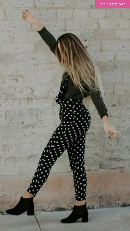 Hannah Bagley - Photo #12