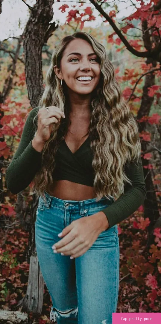 Hannah Bagley - Photo #18