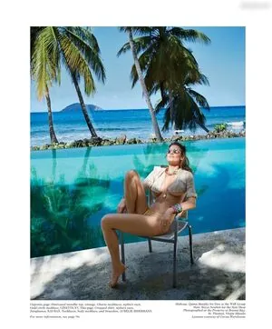 Hannah Davis content