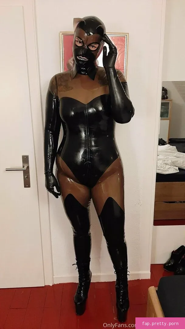 heavyrubberette - Photo #40