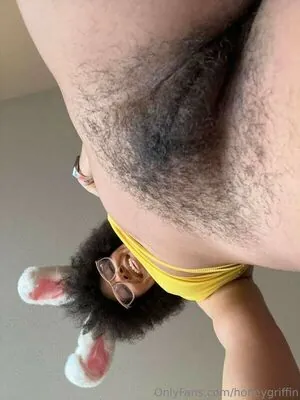 Honey Griffin content