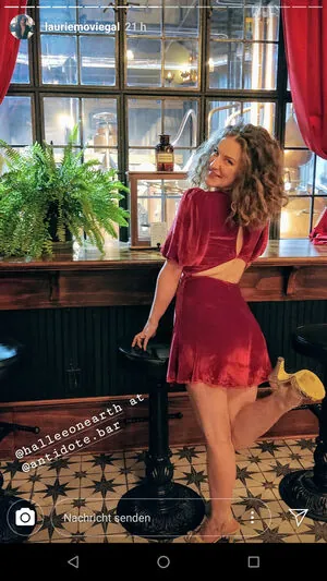 Hallee Hirsh content