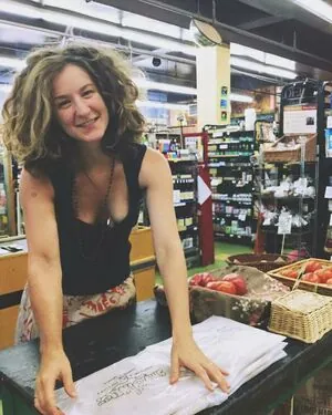 Hallee Hirsh content