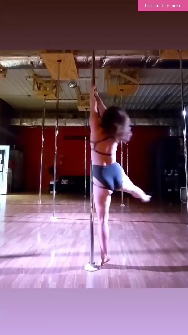 Hallee Hirsh - Photo #67