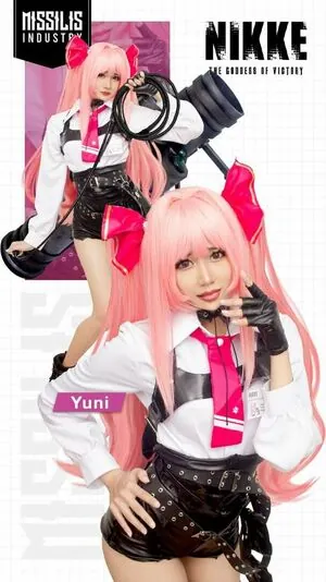 美月 HKxSYR content