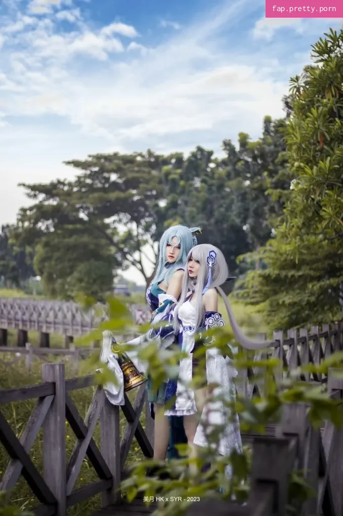 美月 HKxSYR content