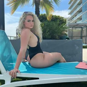 Hillary Millo content