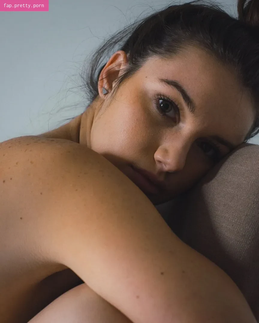 Hailey Outland content