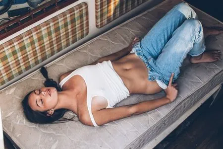 Hailey Outland content