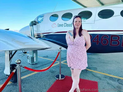 hotwifekkfree content