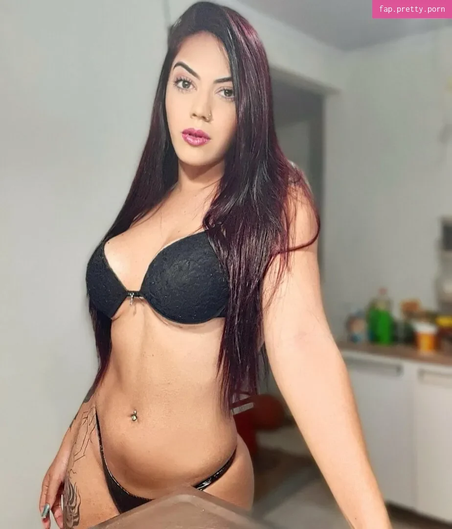 Hellen Portillo content