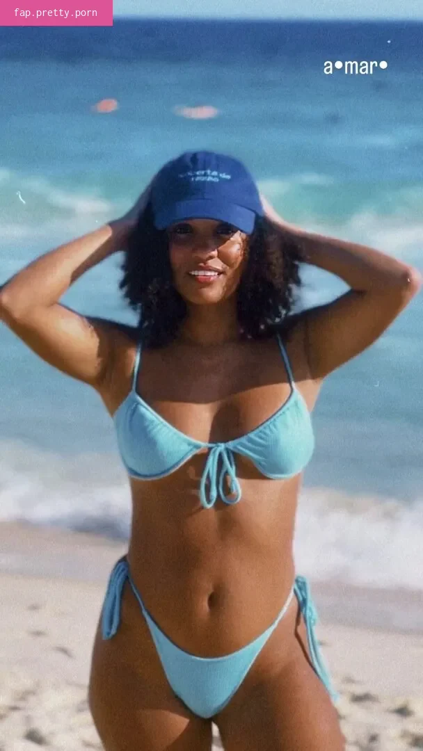 Heslaine Vieira - Photo #49