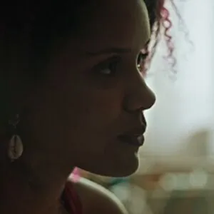 Heslaine Vieira content