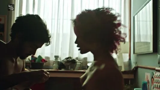 Heslaine Vieira content