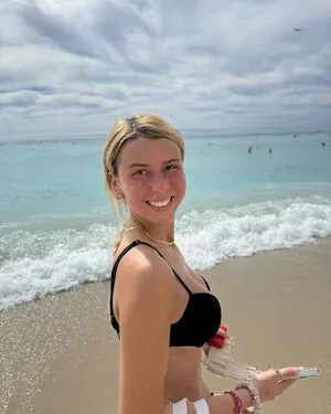 Haliey Welch content