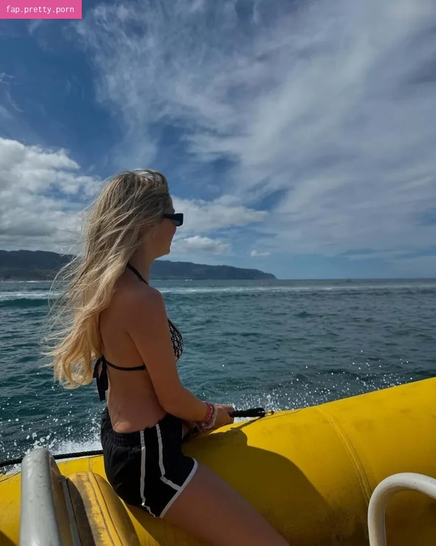 Haliey Welch - Photo #12