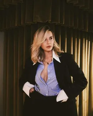 Izabella Budryn content