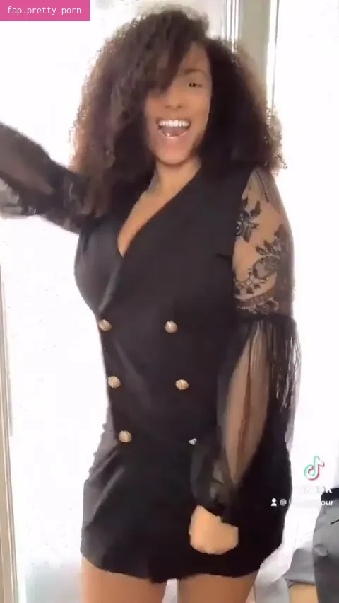 Ines Curly - Photo #63