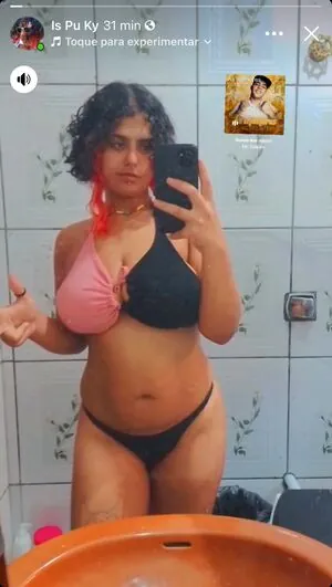 Ispuky Peituda Gostosa content