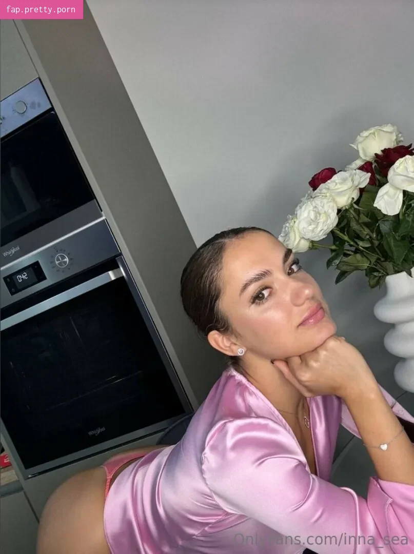 Inna_Sea - Photo #01