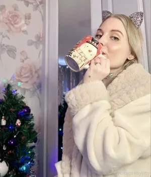 ittybittyprettykittyfree content