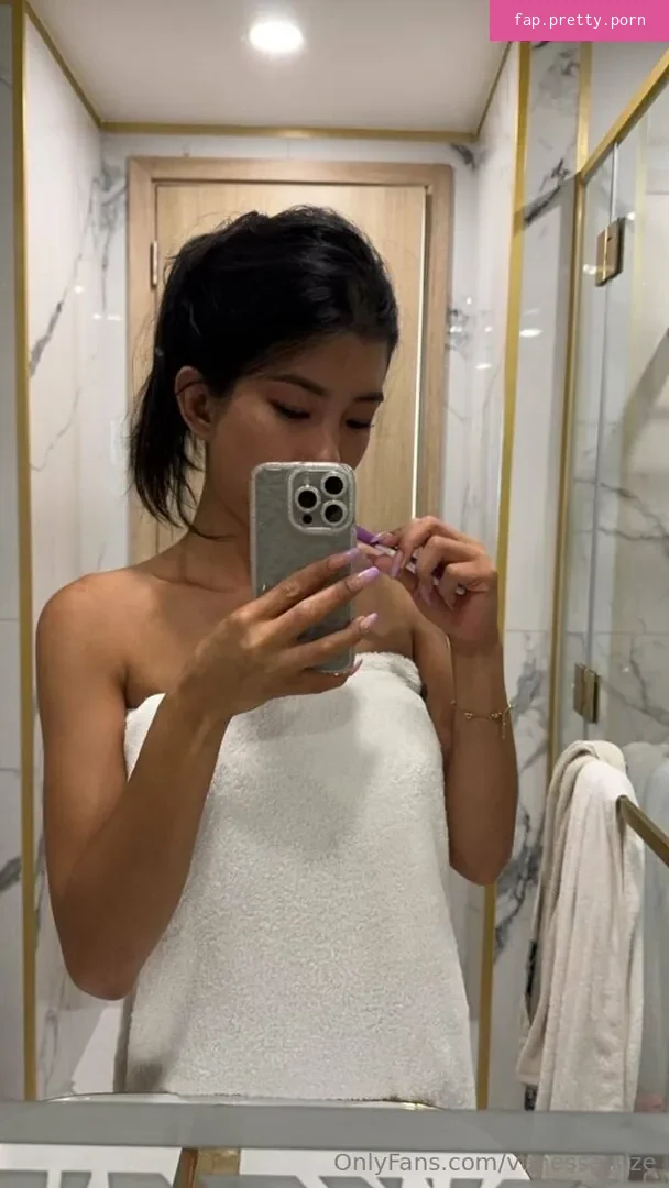 its.vanessasize - Photo #90