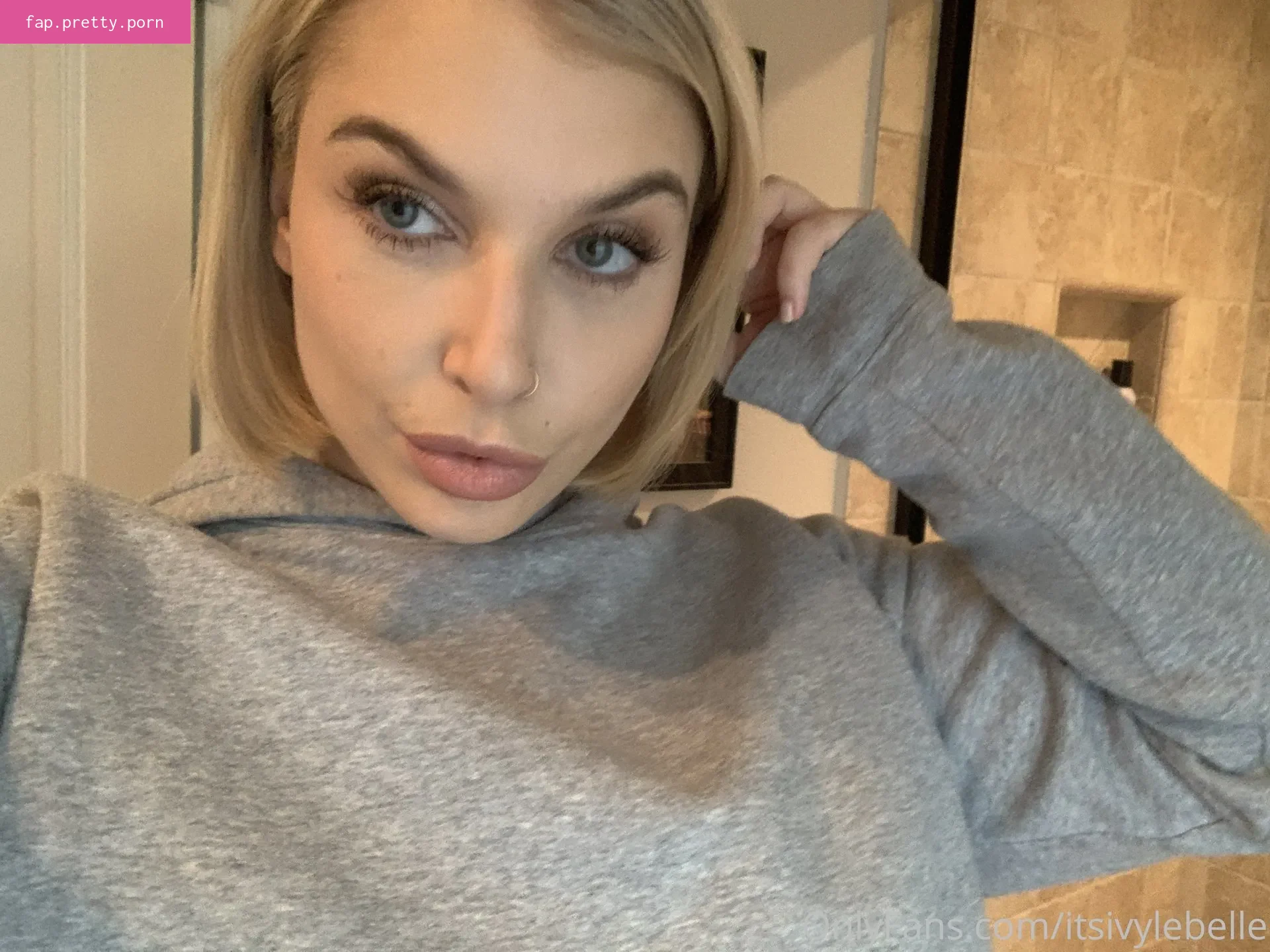 Ivylebellexxx - Photo #33