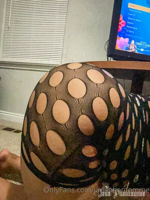 jadaphantomme content