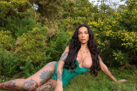 jannycostareall2free content