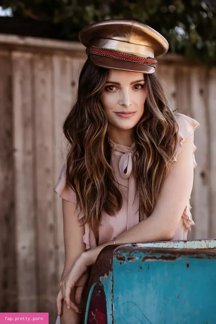 Jodi Balfour - Photo #27