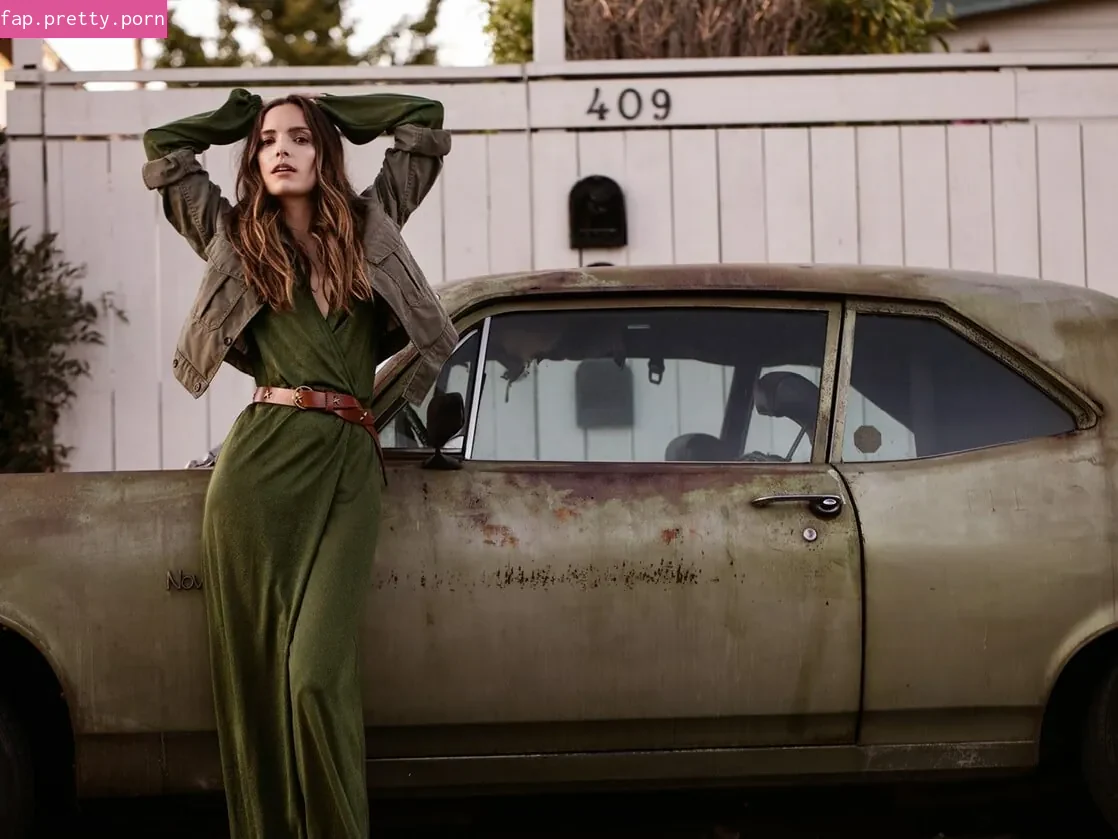 Jodi Balfour - Photo #31