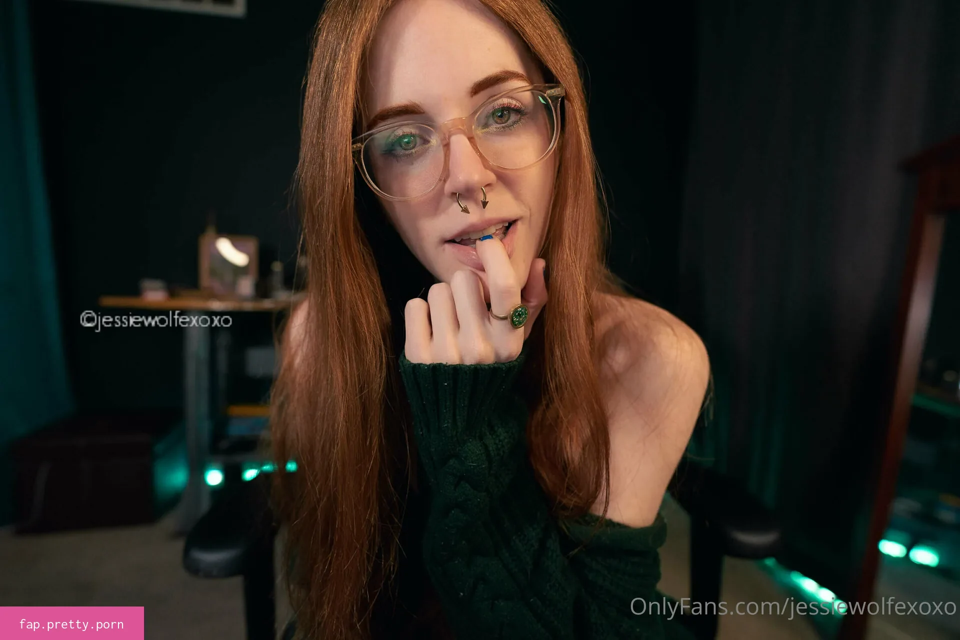 jessiewolfexoxo - Photo #37