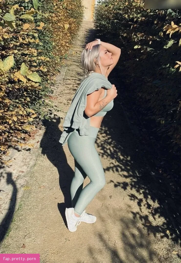 Jessiliiee - Photo #08