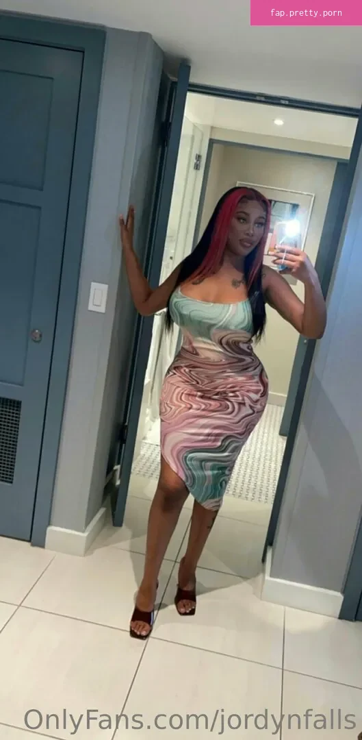 Jordyn Falls content