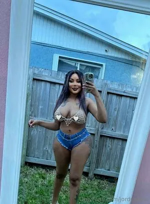 Jordyn Falls content