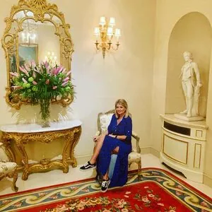 Jenni Jane Hall content