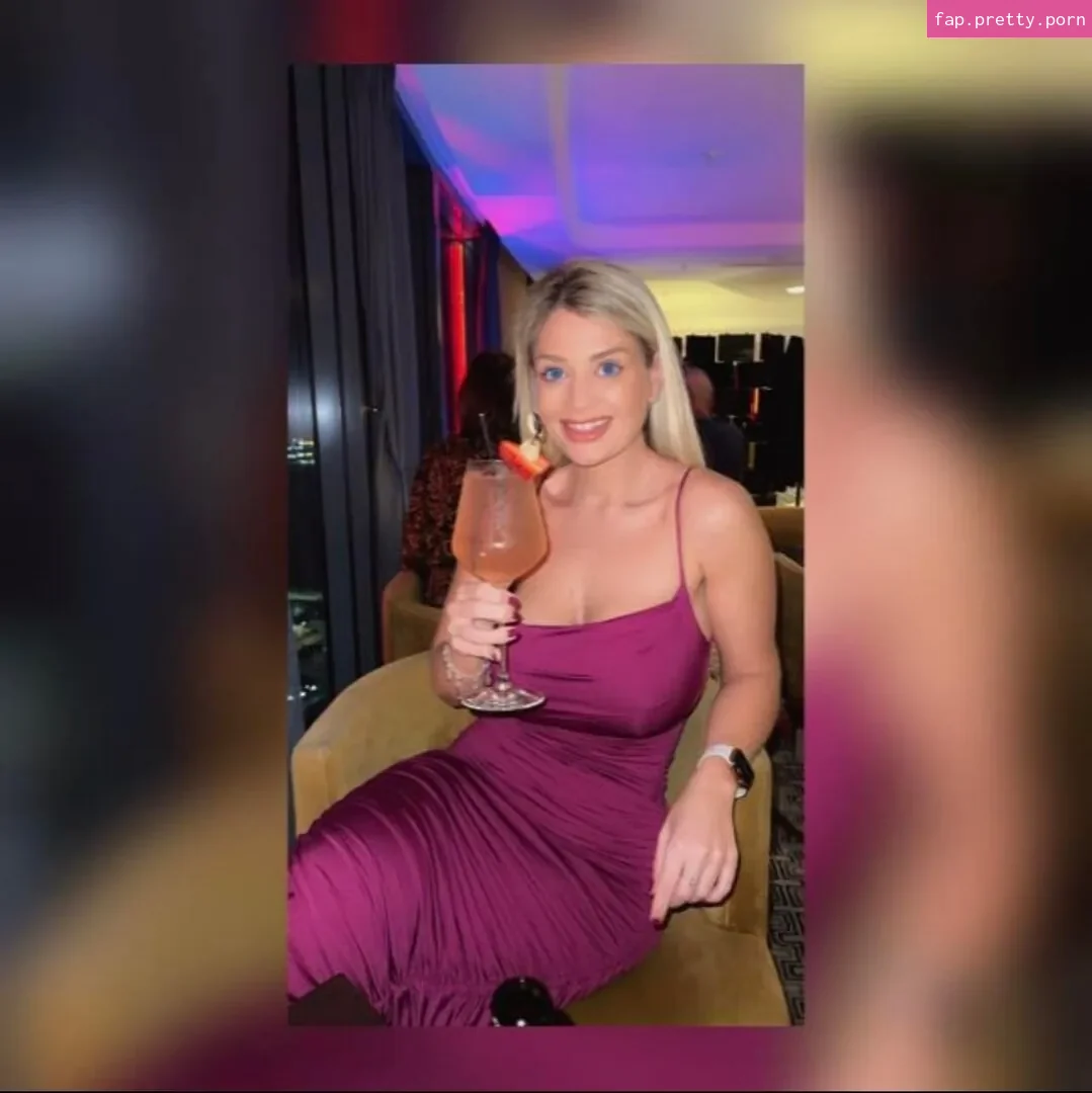 Jenni Jane Hall - Photo #41