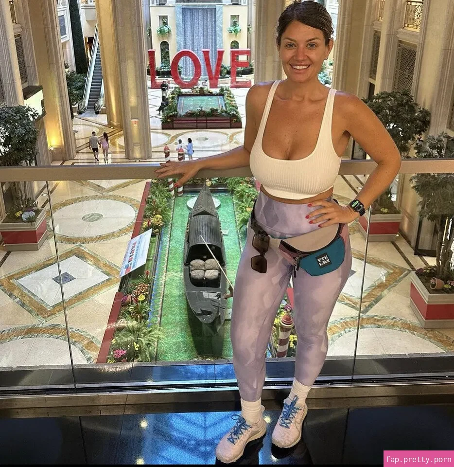 Jenni Jane Hall - Photo #60