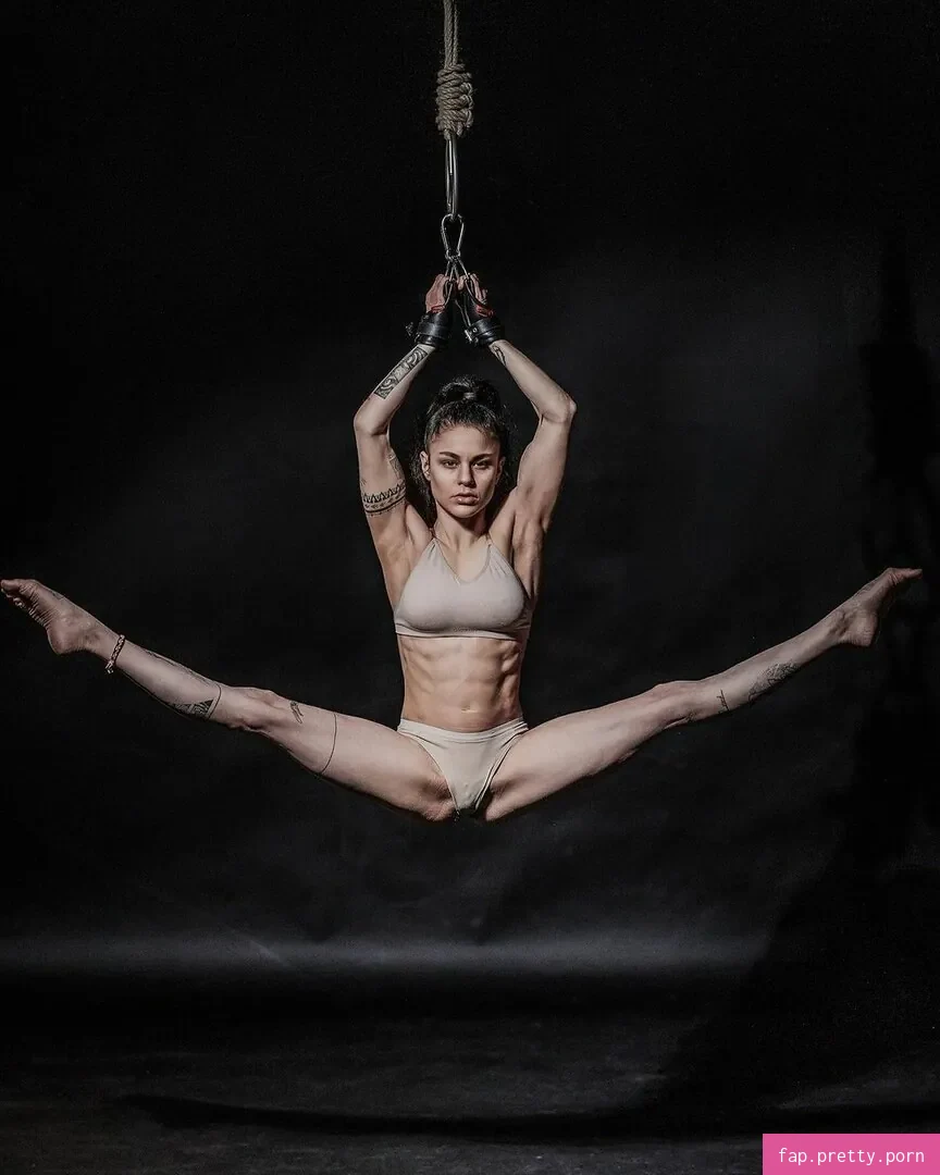 julieta_mur - Photo #20