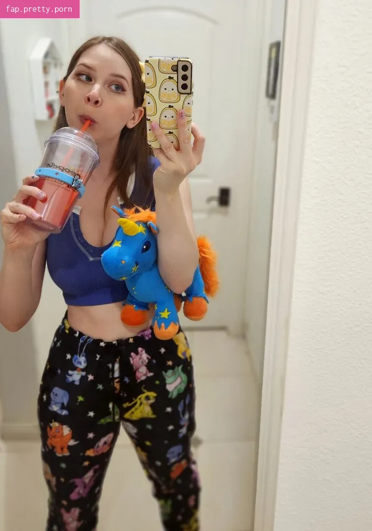 Jenny Nicholson - Photo #56