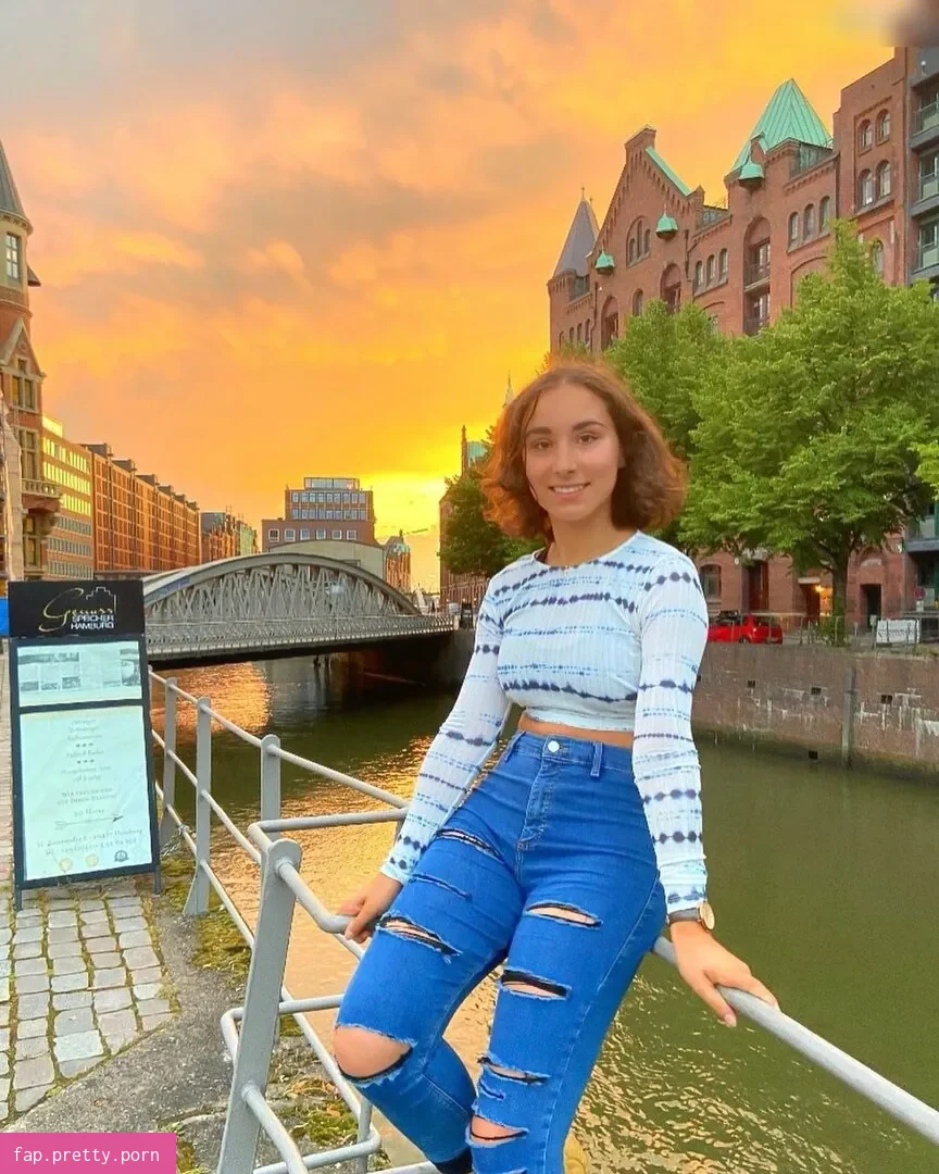 Joanachlips - Photo #29