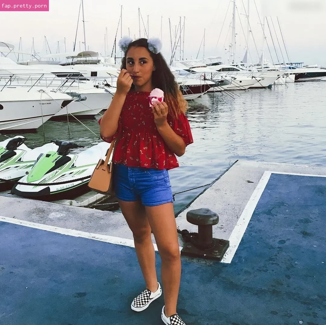 Joanachlips - Photo #39