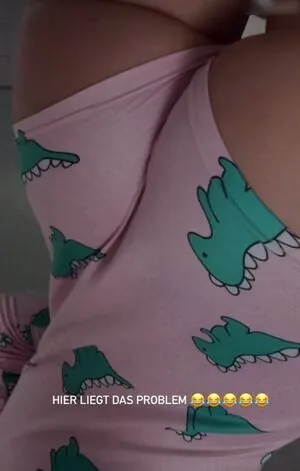 Julia Römmelt content