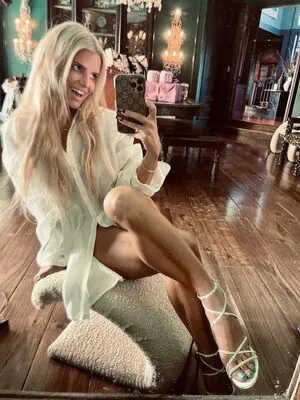 Jessica Simpson content
