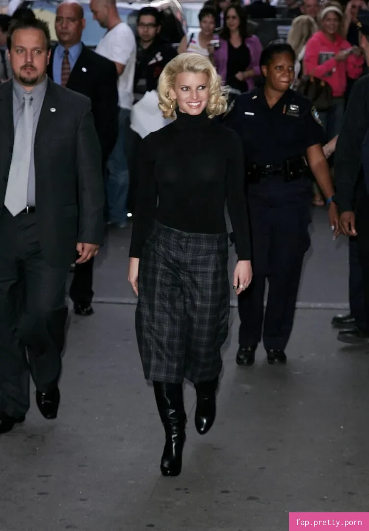 Jessica Simpson - Photo #02