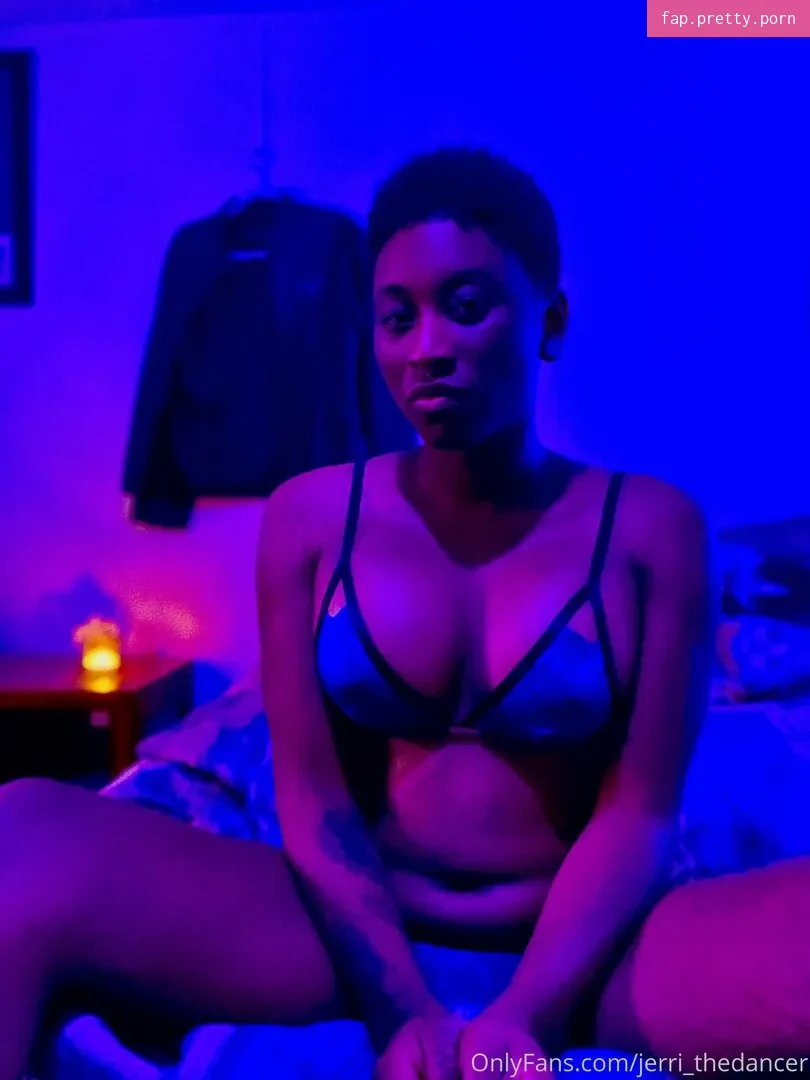 jerri_thedancer - Photo #17