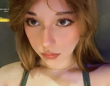justcassie18 content