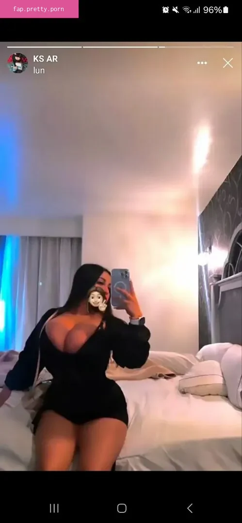 Karlaguilarrrr content