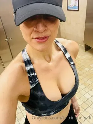 katrinahotwife #